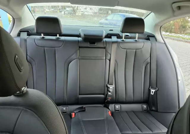 BMW Seria 5 530i GPF Luxury Line sport