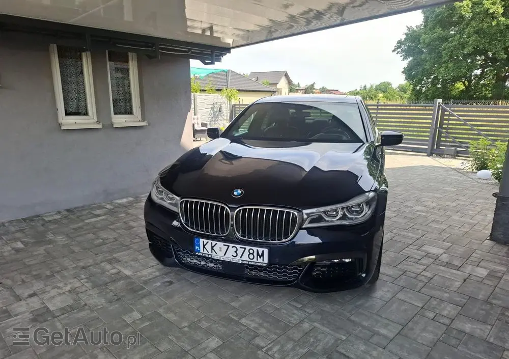 BMW Seria 7 740e iPerformance