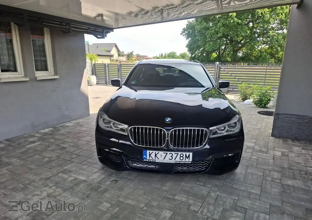 BMW Seria 7 740e iPerformance