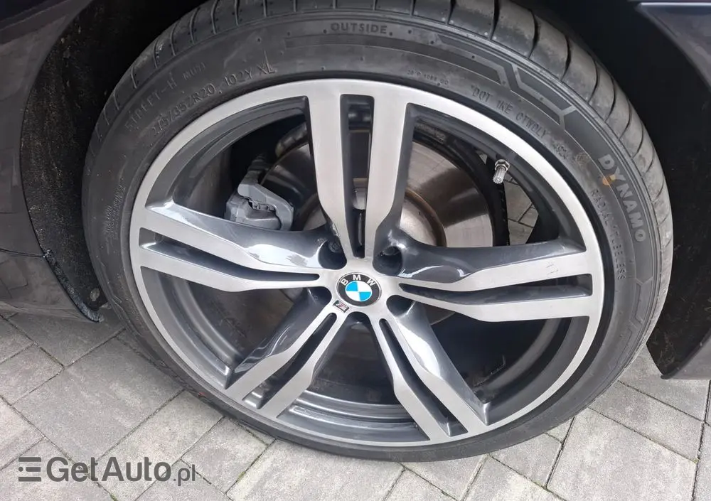 BMW Seria 7 740e iPerformance