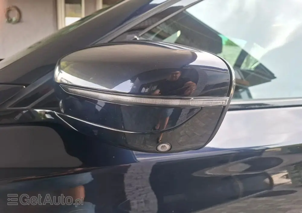 BMW Seria 7 740e iPerformance