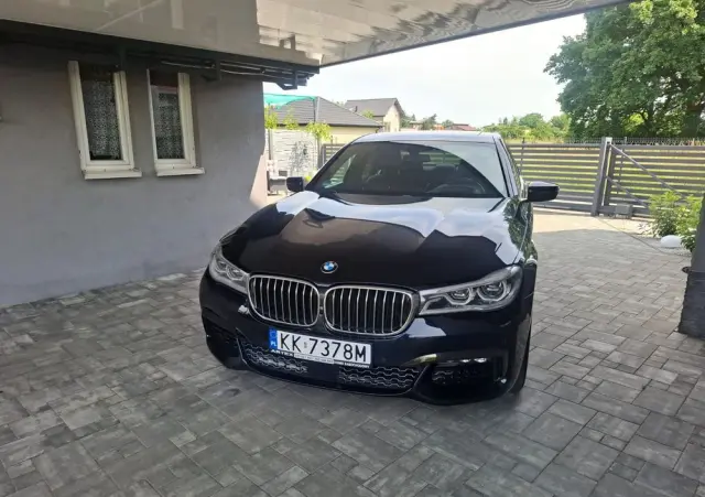 BMW Seria 7 740e iPerformance