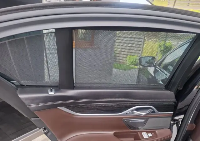 BMW Seria 7 740e iPerformance