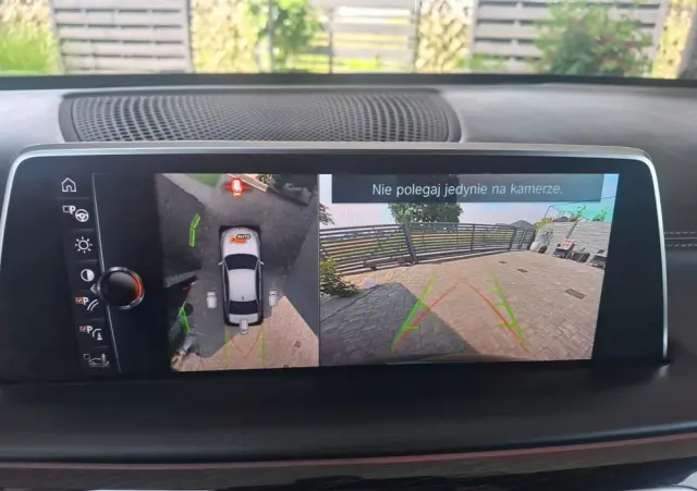 BMW Seria 7 740e iPerformance