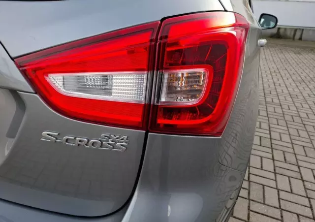 SUZUKI SX4 S-Cross 1.0 T Premium