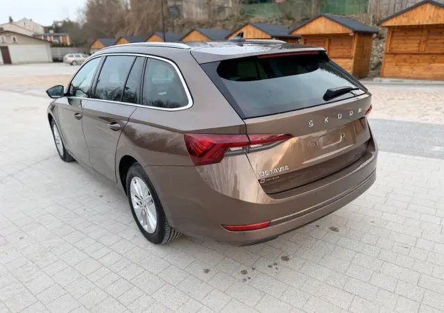 SKODA Octavia 2.0 TDI Ambition EU6