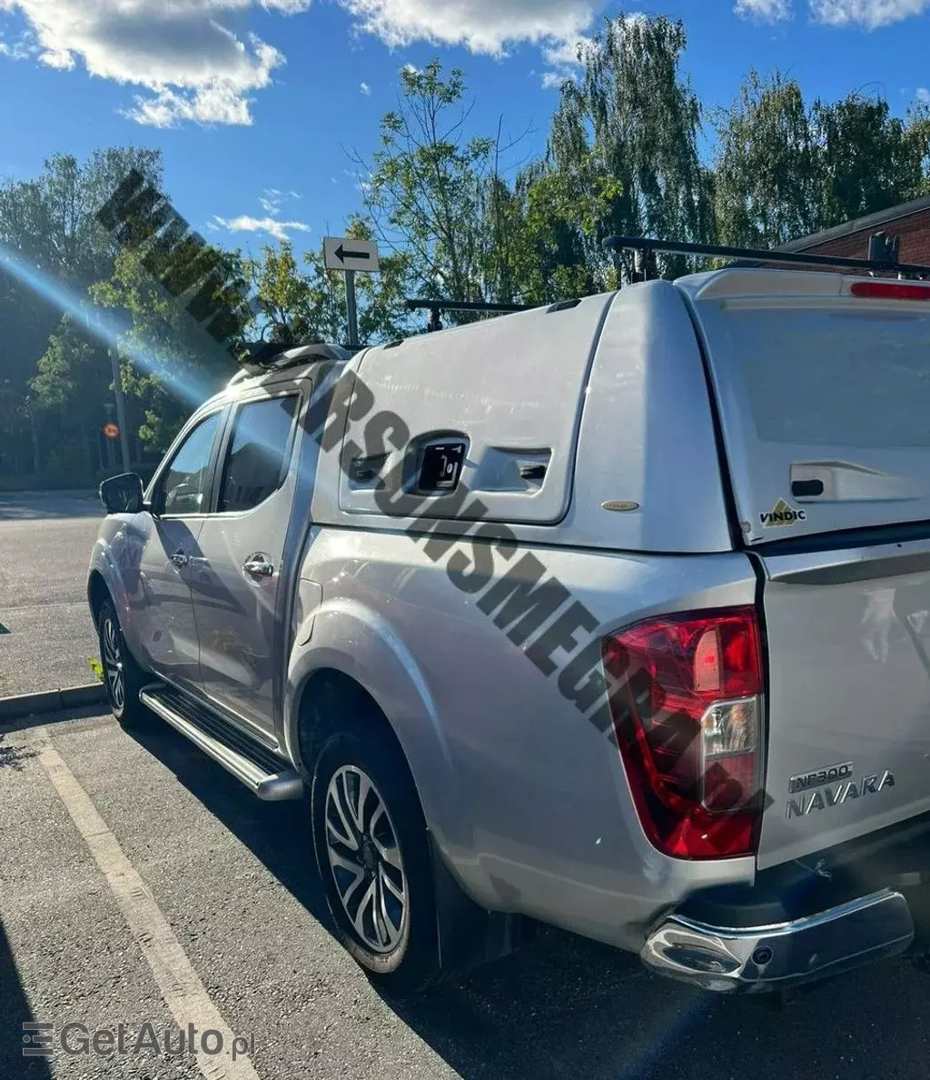NISSAN Navara 