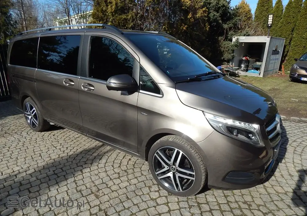 MERCEDES-BENZ Klasa V 250 (BlueTEC) d Avantgarde 7G-Tronic (d³ugi)