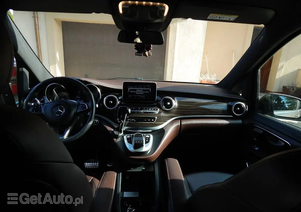 MERCEDES-BENZ Klasa V 250 (BlueTEC) d Avantgarde 7G-Tronic (d³ugi)