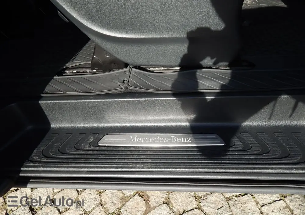 MERCEDES-BENZ Klasa V 250 (BlueTEC) d Avantgarde 7G-Tronic (d³ugi)