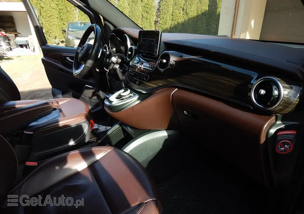 MERCEDES-BENZ Klasa V 250 (BlueTEC) d Avantgarde 7G-Tronic (d³ugi)