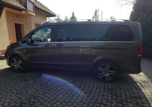 MERCEDES-BENZ Klasa V 250 (BlueTEC) d Avantgarde 7G-Tronic (d³ugi)