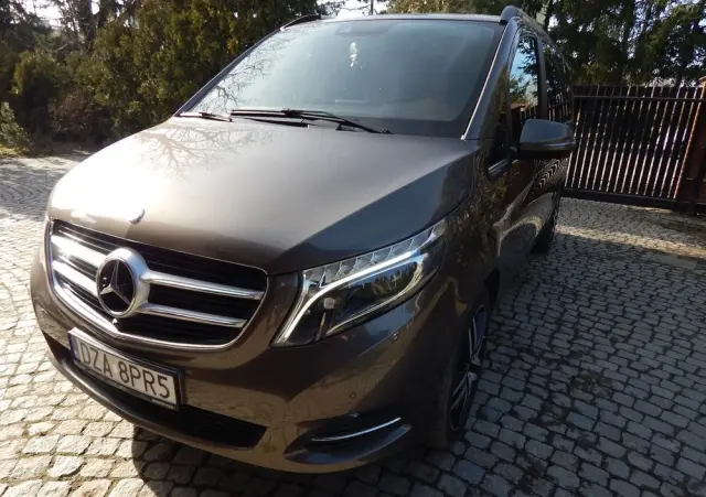 MERCEDES-BENZ Klasa V 250 (BlueTEC) d Avantgarde 7G-Tronic (d³ugi)