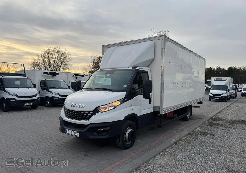 IVECO 70c18  72c17  70c15 70c17 50c15  50c17 35c15 DMC 3.5T 