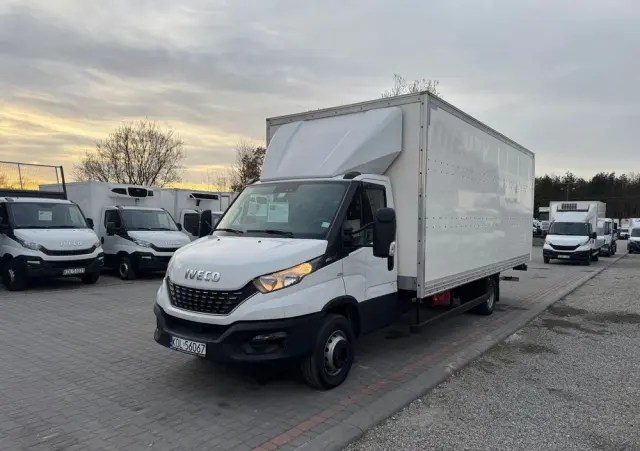 IVECO 70c18  72c17  70c15 70c17 50c15  50c17 35c15 DMC 3.5T 