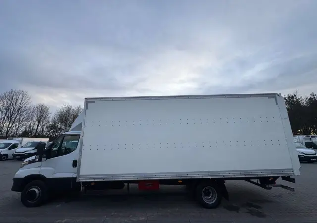 IVECO 70c18  72c17  70c15 70c17 50c15  50c17 35c15 DMC 3.5T 