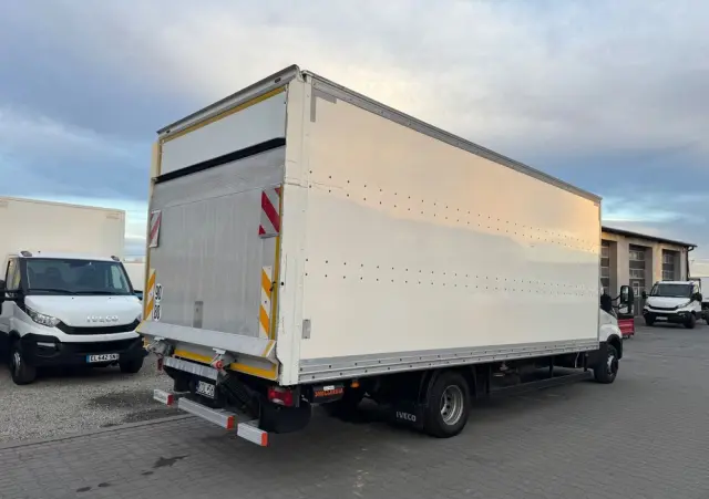 IVECO 70c18  72c17  70c15 70c17 50c15  50c17 35c15 DMC 3.5T 