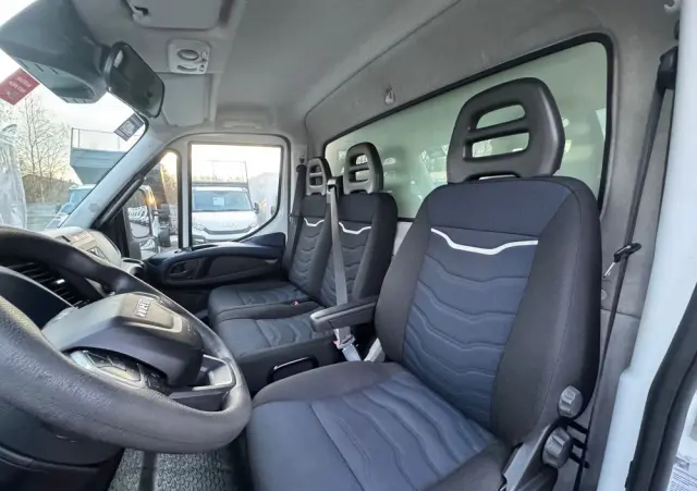 IVECO 70c18  72c17  70c15 70c17 50c15  50c17 35c15 DMC 3.5T 