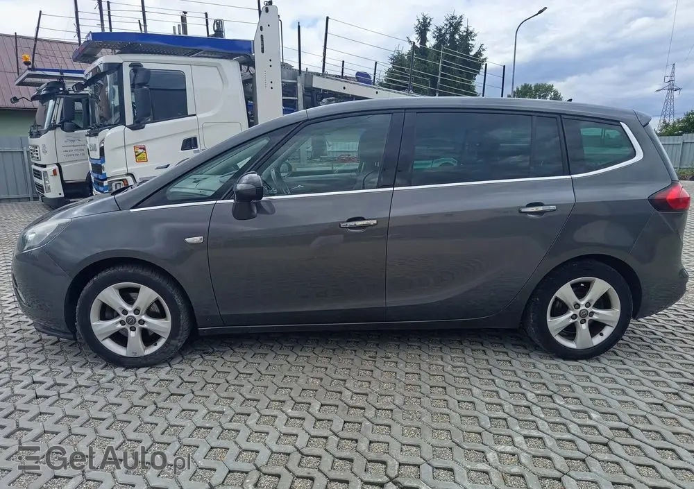 OPEL Zafira 