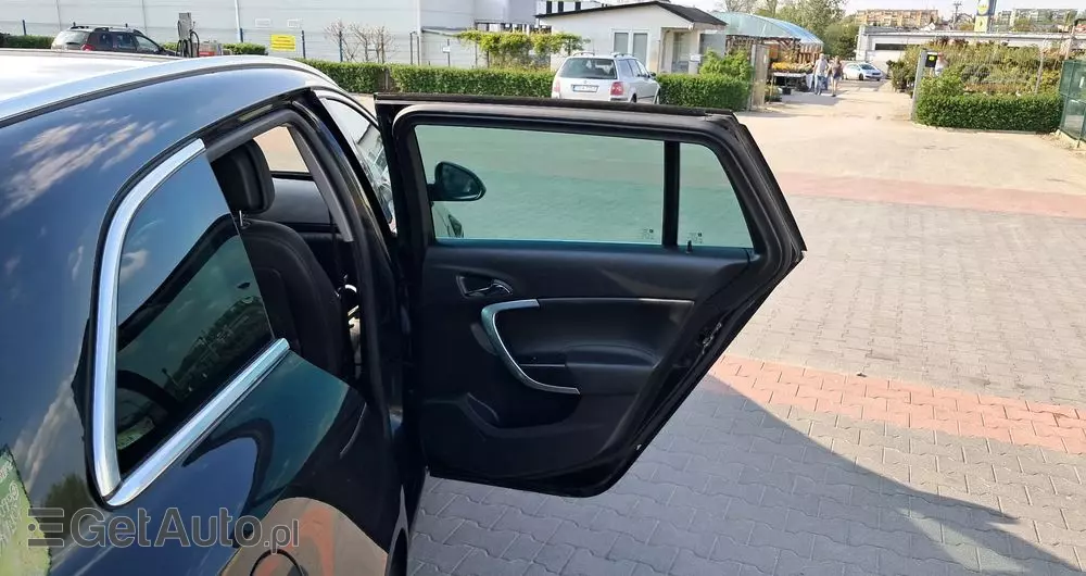 OPEL Insignia 1.6 Turbo Sports Tourer