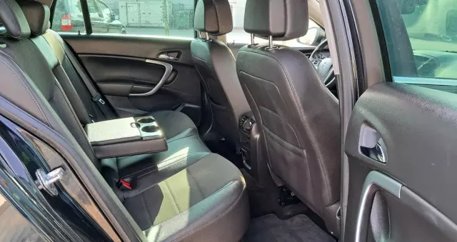 OPEL Insignia 1.6 Turbo Sports Tourer