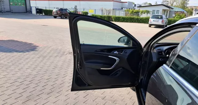 OPEL Insignia 1.6 Turbo Sports Tourer