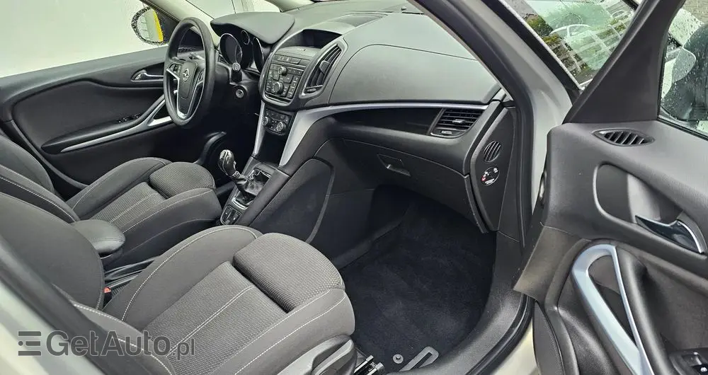 OPEL Zafira 1.4 T Cosmo EcoFLEX S&S EU6