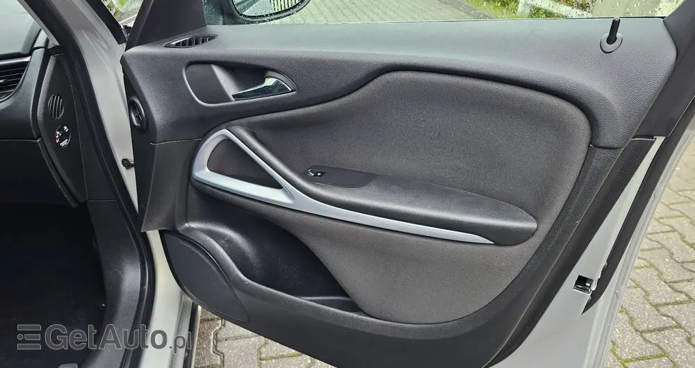 OPEL Zafira 1.4 T Cosmo EcoFLEX S&S EU6