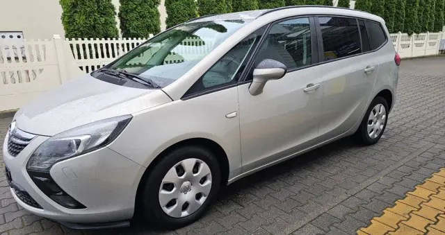 OPEL Zafira 1.4 T Cosmo EcoFLEX S&S EU6