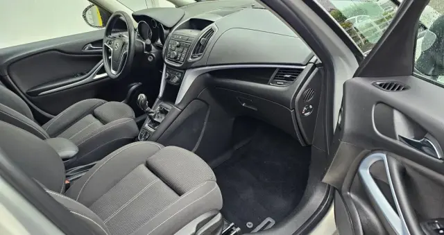 OPEL Zafira 1.4 T Cosmo EcoFLEX S&S EU6