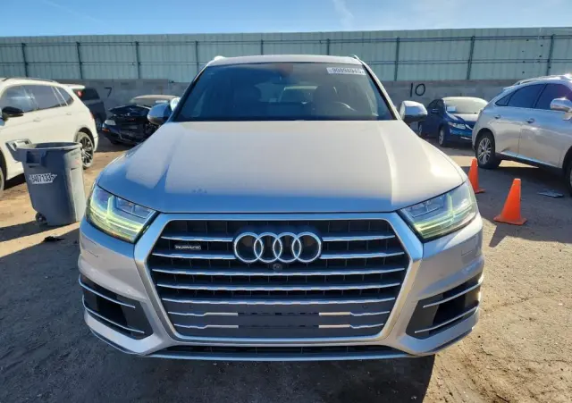 AUDI Q7 3.0 TFSI Quattro Tiptronic