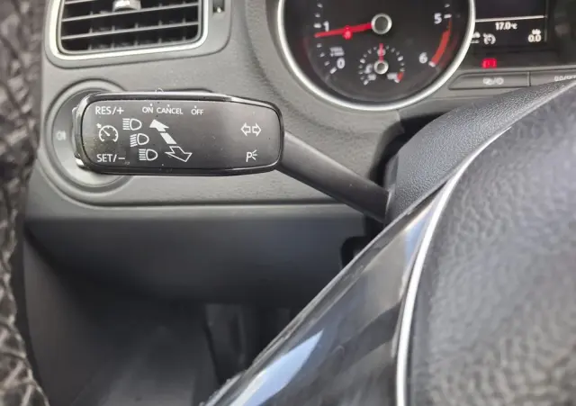 VOLKSWAGEN Polo 1.4 TDI (Blue Motion Technology) Highline