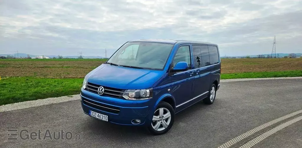 VOLKSWAGEN Multivan 