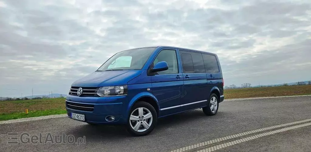 VOLKSWAGEN Multivan 