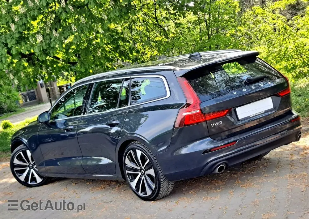 VOLVO V60 T4 Geartronic Momentum Pro