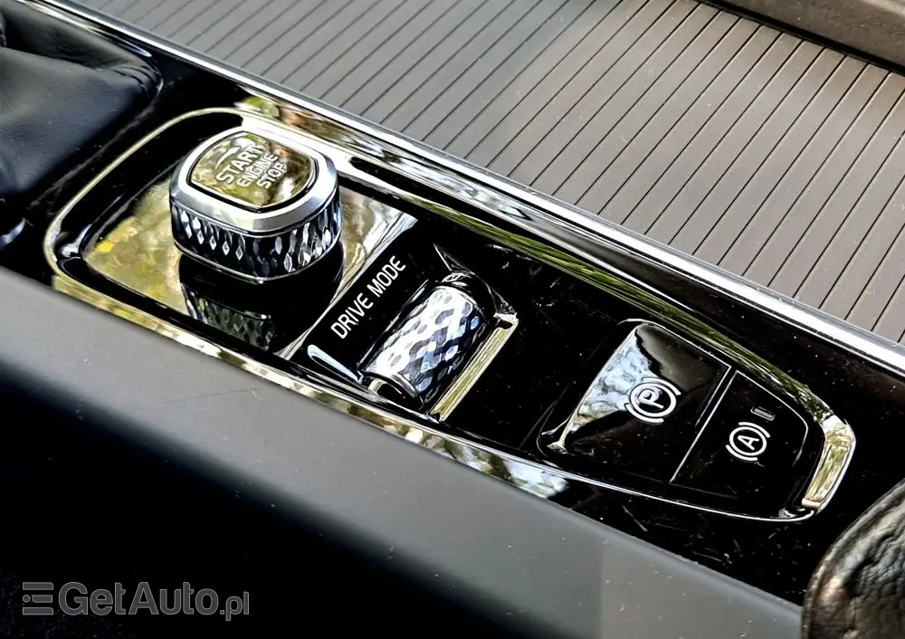 VOLVO V60 T4 Geartronic Momentum Pro