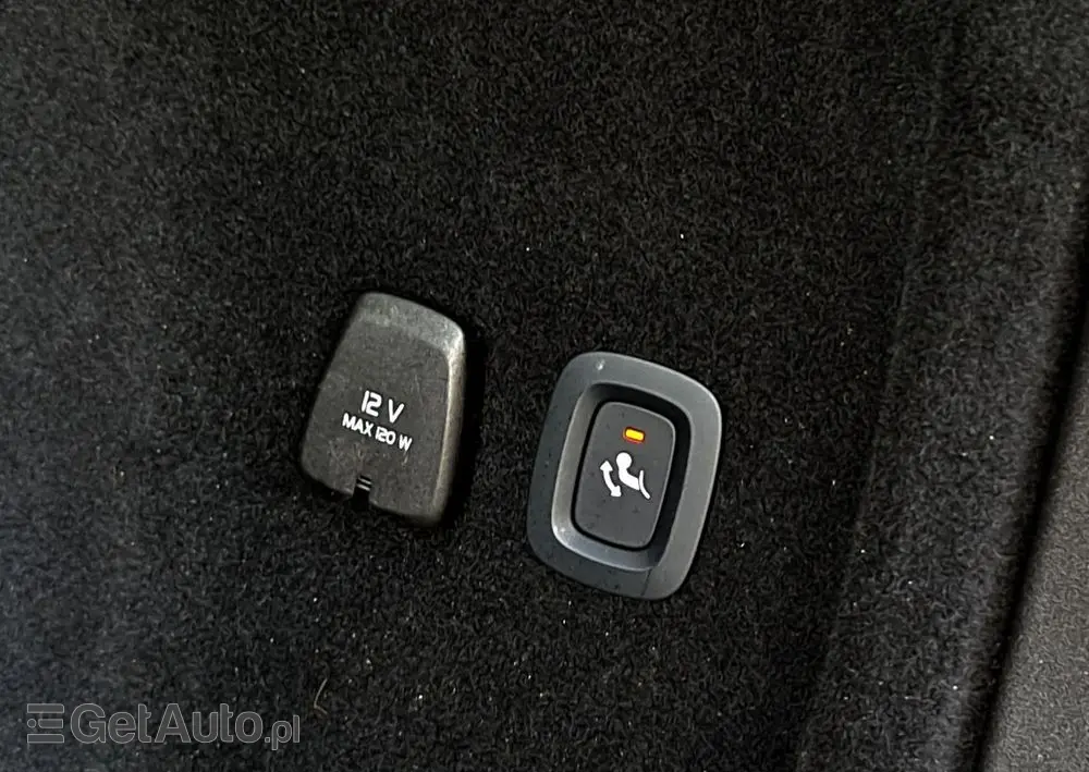 VOLVO V60 T4 Geartronic Momentum Pro