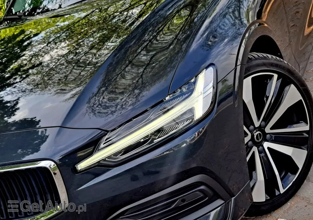 VOLVO V60 T4 Geartronic Momentum Pro