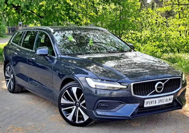 VOLVO V60 T4 Geartronic Momentum Pro