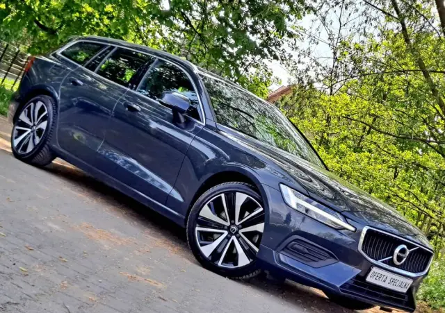 VOLVO V60 T4 Geartronic Momentum Pro