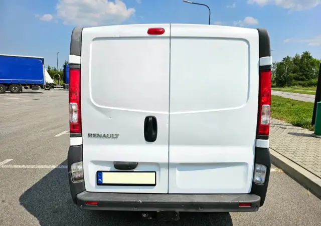 RENAULT Trafic 