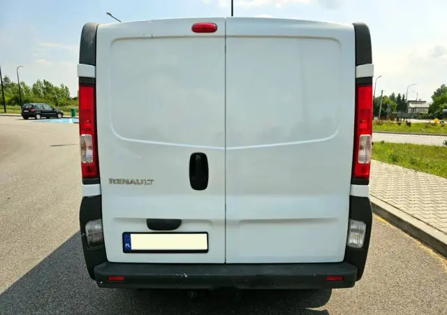 RENAULT Trafic 
