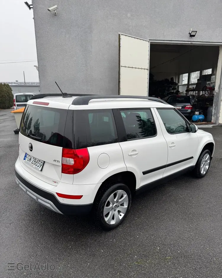 SKODA Yeti 2.0 TDI DPF 4x4 Adventure DSG