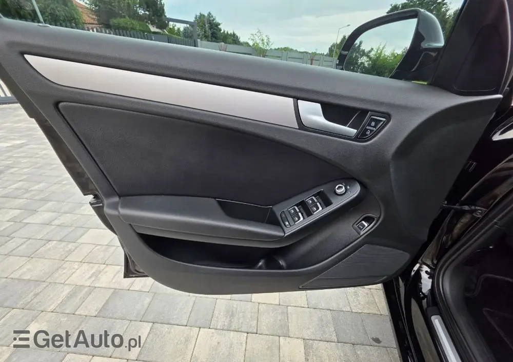 AUDI A4 Limousine 