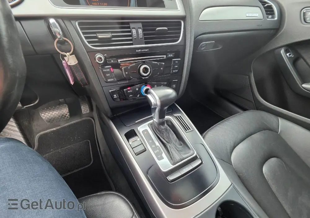 AUDI A4 Limousine 