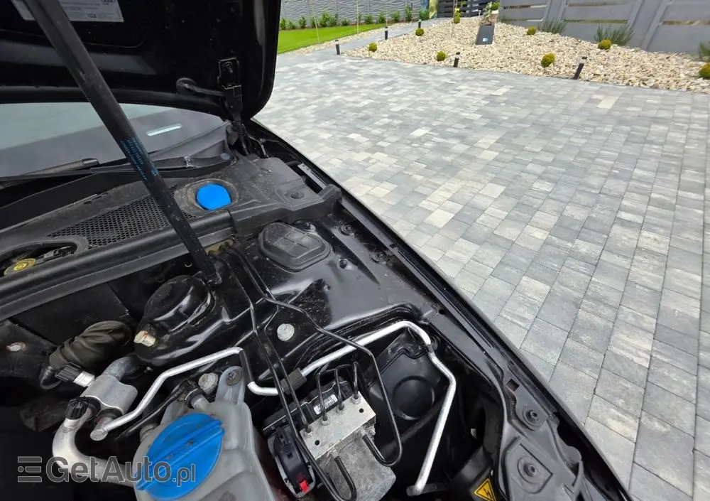 AUDI A4 Limousine 