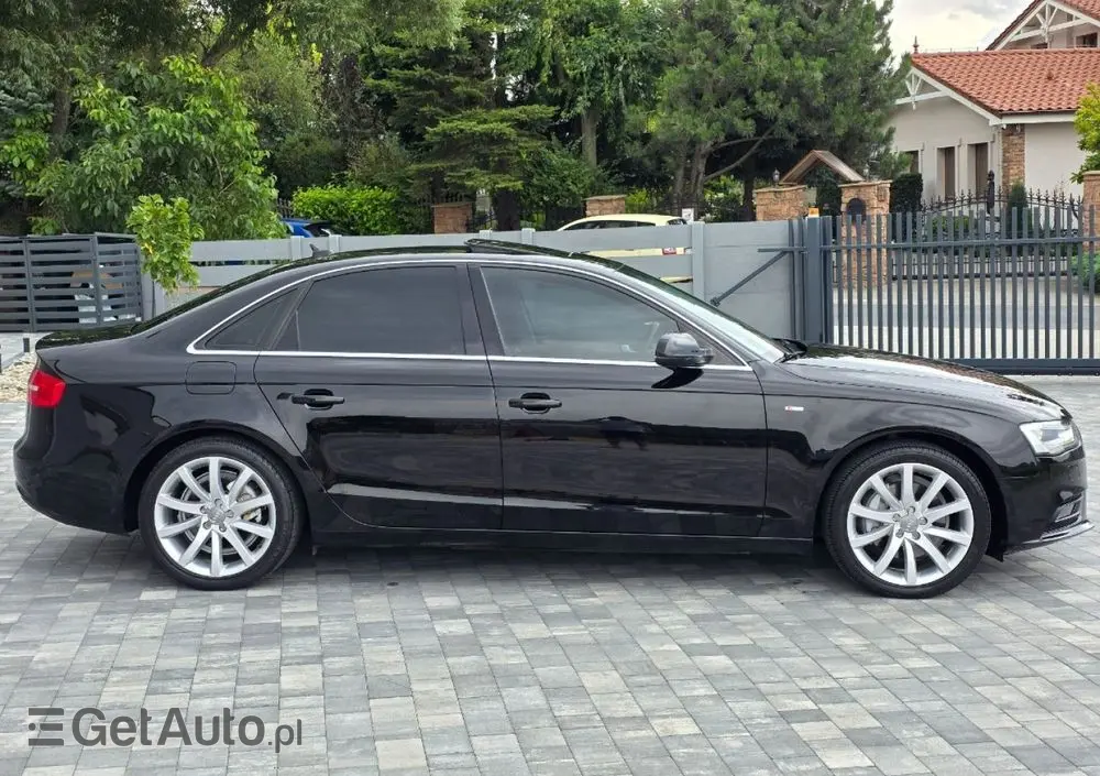 AUDI A4 Limousine 