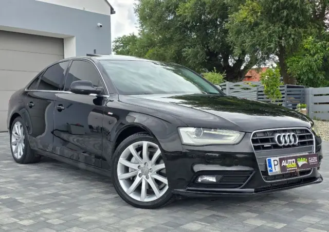 AUDI A4 Limousine 