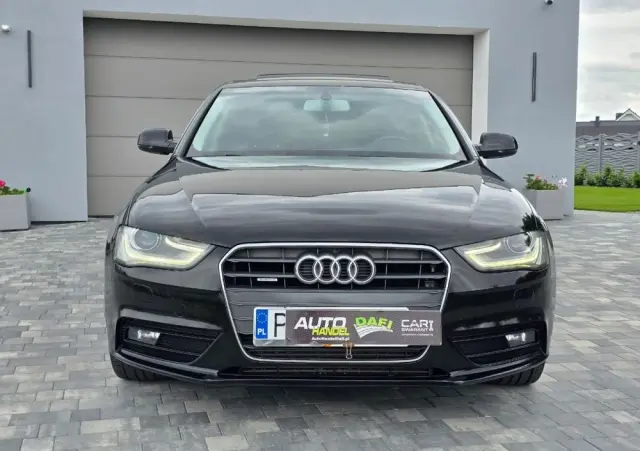 AUDI A4 Limousine 