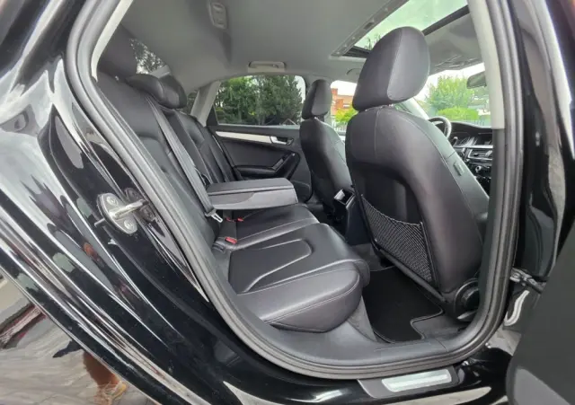 AUDI A4 Limousine 